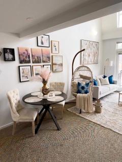Cozy Downtown Condo Retreat with Space Needle View - 6