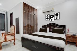 Townhouse Sector 46 Huda Market - 8