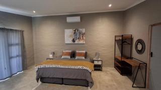 GROOTVALLEI SELF CATERING Units - Mahikeng - 4
