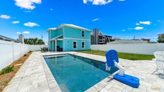 Raven's Nest - mins to beach Heated Pool & Pet Friendly - 0