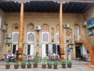 Sohibqiron boutique - 9