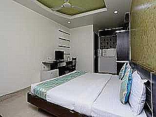 Collection O Hotel Midland - 3