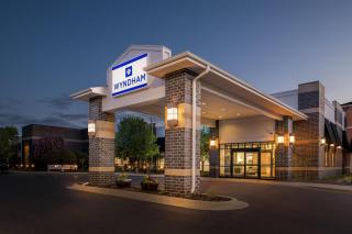 Wyndham Bloomington - Mall of America - 9