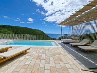 Modern Castle - Boutique Luxury Villa Rezevici - 0