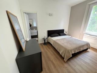 Urban Apartments RE - 8