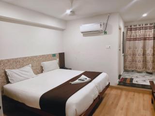 Stay N Tour Home Adyar Chennai - 7
