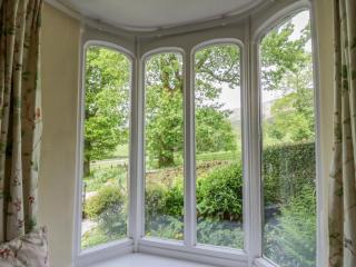 Hollens Cottage - 2