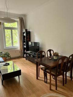 Bright Apartment in Leipzig-Zentrum - 8