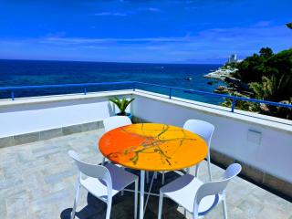 Sunset with Sea Access & Shared Pool - 9