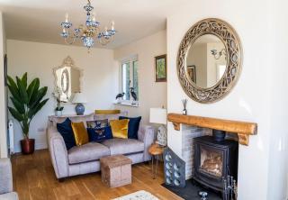 Home in Abergavenny - 4