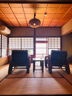 Stay in a historic traditional house - 2