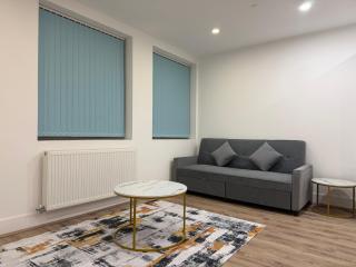 Stylish 1-BDR Apartment- Sleeps 4, Free parking - 8