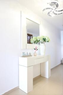 Beachfront 3BR Apartment On 10th Floor With 240M2 Of Space With 2 Pools, Gym, and Sauna - 7