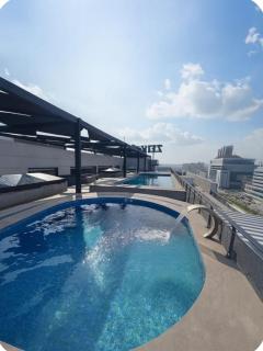 Signature-1Bed with Infinity Pool in Zeta Mall - 0