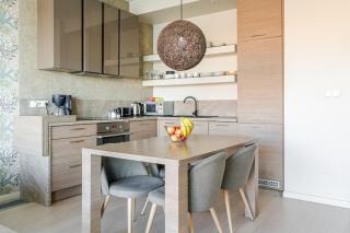 Apartment with an Amazing View - 4