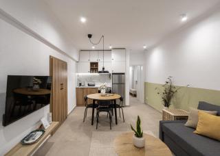 Garden House Retreat-Suite - 9