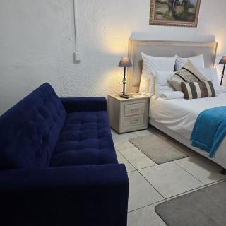 The Wentworth Guest House -DELUXE ROOM - 8