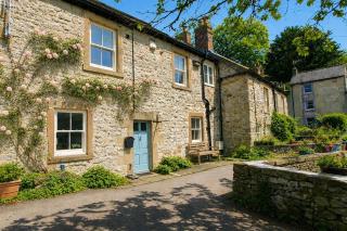 Bakers Yard Cottage, Bonsall, Peak District - 0
