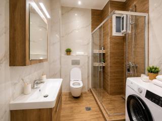 Family Apartment 2 Bedrooms 50m to Beach - 4
