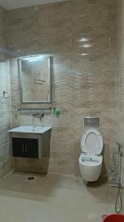 Aura Lakeside Hotel - 2