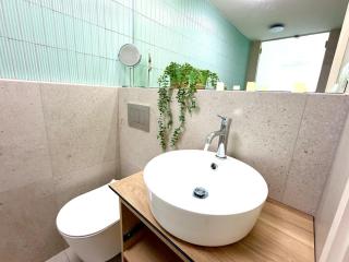Designer Gem in Vinohrady - 1 min to Metro - 4 px - 5