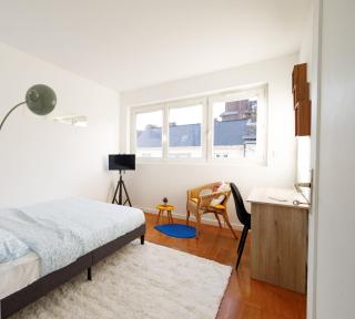 Chambre privée et confort dans logement partagé - 3