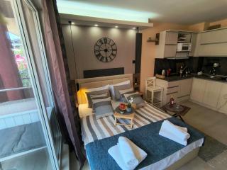 Privates apartments hotel Admiral plaza - 1