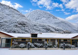 Tuke Light Hotel Jiuzhaigou 途客轻居酒店九寨沟店 - 4