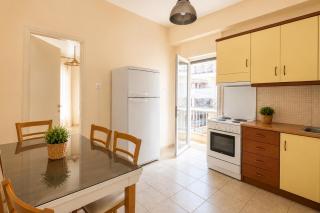 Family Apartment 2 Bedrooms 50m to Beach - 8