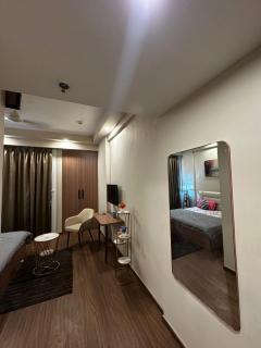 The cozy stay Greater Noida - 3