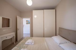 Albania Dream Beachfront Apartment - 3