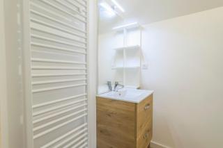 Grande maison de charme avec piscine intérieure - 6