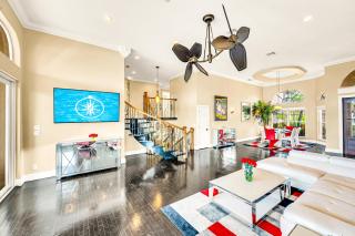Waterfront Heated Pool Canal View Access Coastal Key VlLLAS - 9