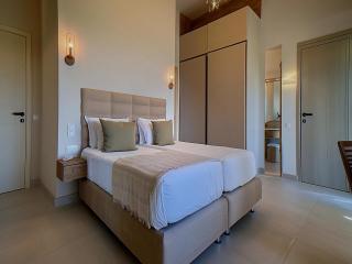 Home for 8 in Sane, Greece - 4