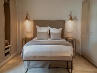 Home for 8 in Sane, Greece - 3
