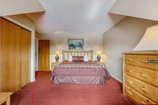 Mountainview Condo at Rivergreen - 1