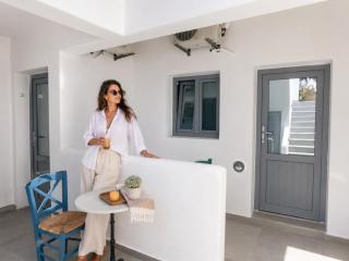 Nest & Rest Perissa - 4