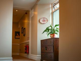 Adams Townhouse - 6