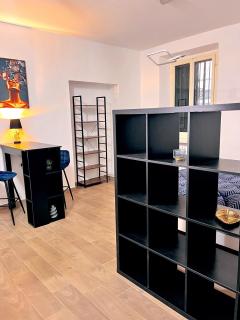 Cozy & Complete - 20 min walk from Como Lake - 6