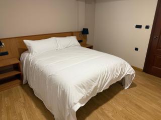 Hotel CHG LEYTON - 2