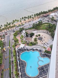 Jomtien Plaza Condotel - 8
