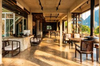The Dragons Rest Sanctuary-Yulong River Branch - Infinity Pool & Cafe - Tickets Reservation Service & Free Laundry Service - 2