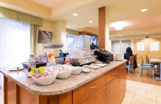 Best Western PLUS Chemainus Inn - 5