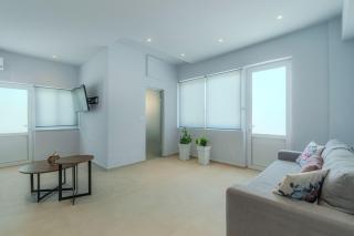 Aspasia House - 3