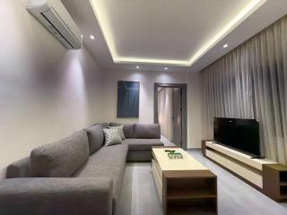 102 JRE apartment with stunning boulevard veiw - 9