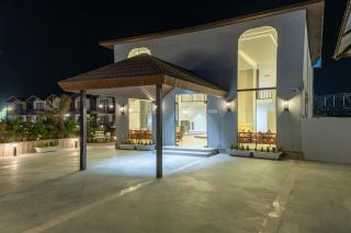Aayovea Resort Ayodhya Near Ram Mandir & Saryu River - 6