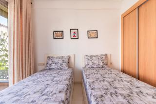 Sunset Sanctuary - Piscine & Confort Premium - 7
