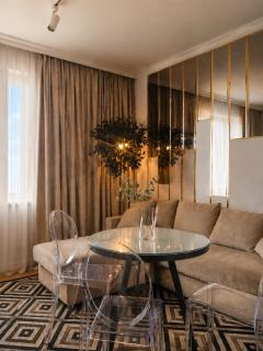 Black Room Apartment - Moukatcheve - 3