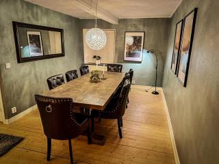 Executive Lodges - 3