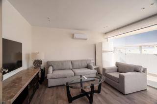 The Luxury Pent I Private pool I Lakeview Reside - 6
